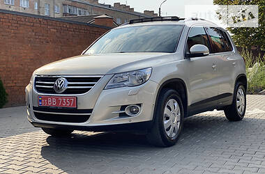 Позашляховик / Кросовер Volkswagen Tiguan 2009 в Коломиї