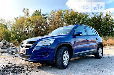 Внедорожник / Кроссовер Volkswagen Tiguan 2008 в Виннице