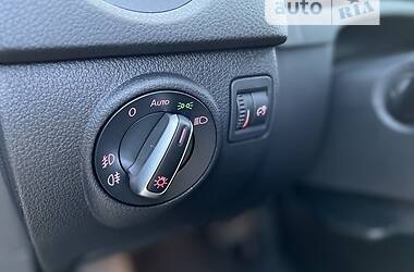 Внедорожник / Кроссовер Volkswagen Tiguan 2015 в 