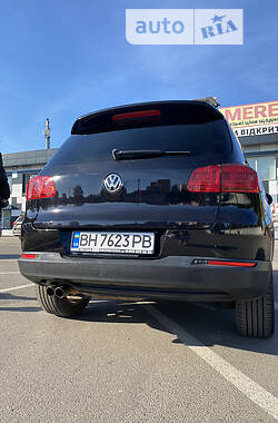 Внедорожник / Кроссовер Volkswagen Tiguan 2012 в Киеве