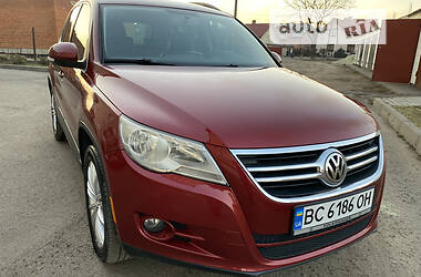 Внедорожник / Кроссовер Volkswagen Tiguan 2010 в Самборе