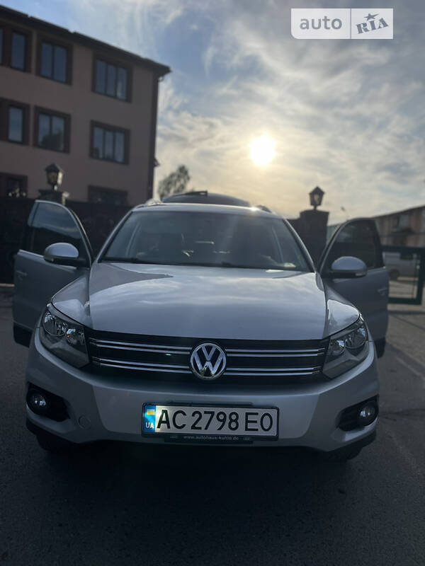 Позашляховик / Кросовер Volkswagen Tiguan 2012 в Луцьку