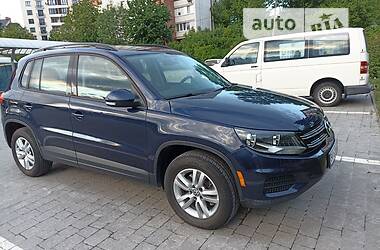 Внедорожник / Кроссовер Volkswagen Tiguan 2015 в Тернополе