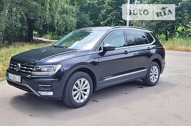 Позашляховик / Кросовер Volkswagen Tiguan 2018 в Запоріжжі