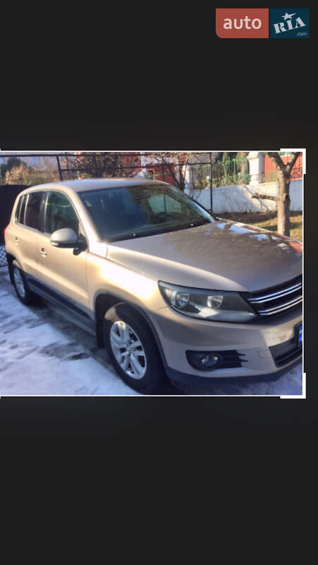 Внедорожник / Кроссовер Volkswagen Tiguan 2011 в Ужгороде фото 8 Внедорожник / Кроссовер Volkswagen Tiguan 2011 в Ужгороде