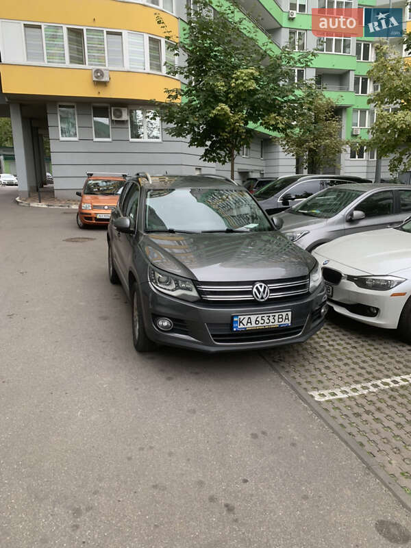 Volkswagen Tiguan 2011