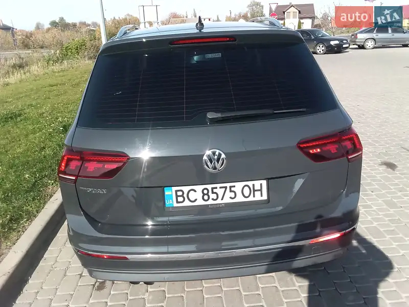 Volkswagen Tiguan 2018 VIN WVGZZZ5NZKW309781 фото оголошення 10 з 53