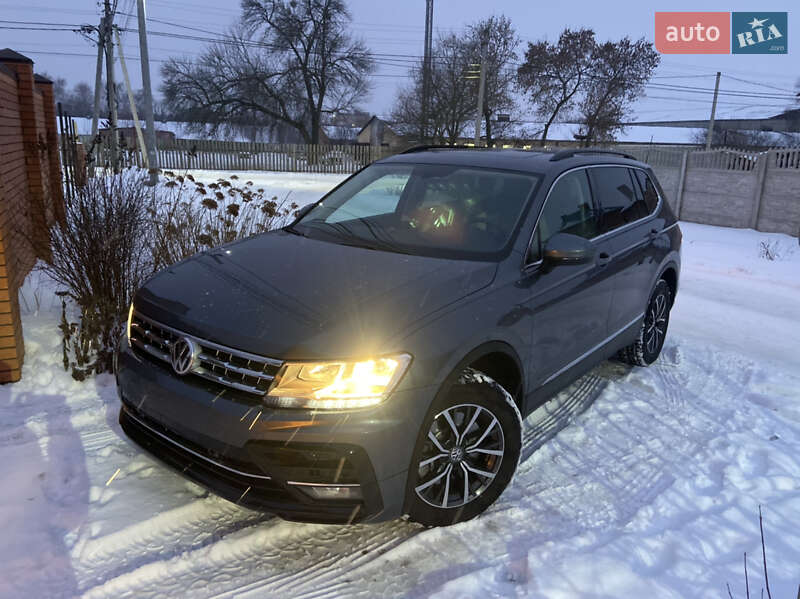 Внедорожник / Кроссовер Volkswagen Tiguan 2020 в Сумах