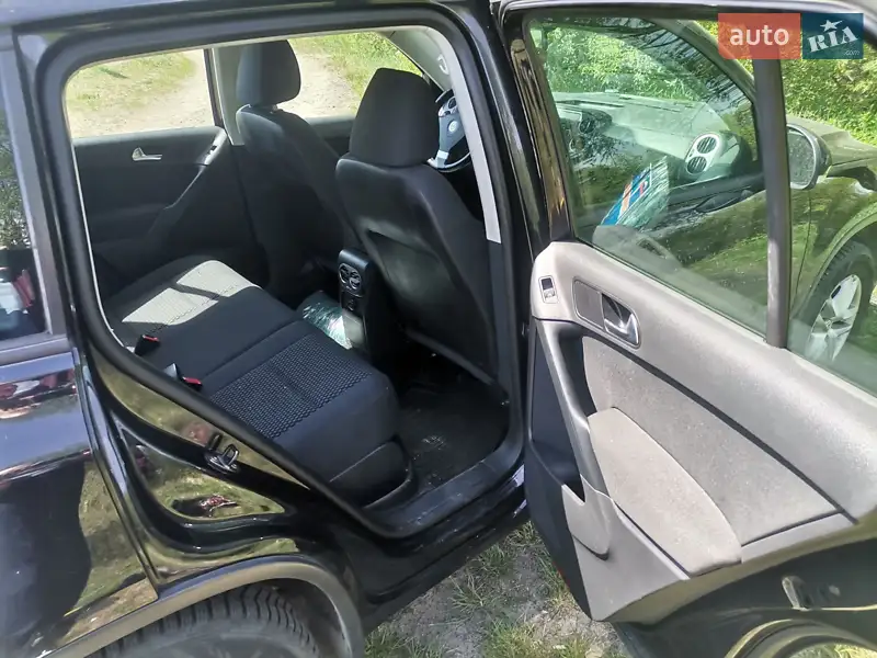 Volkswagen Tiguan 2010 VIN WVGZZZ5NZBW050251 фото оголошення 60 з 98