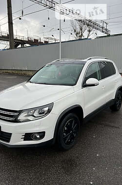 Внедорожник / Кроссовер Volkswagen Tiguan 2013 в Сваляве