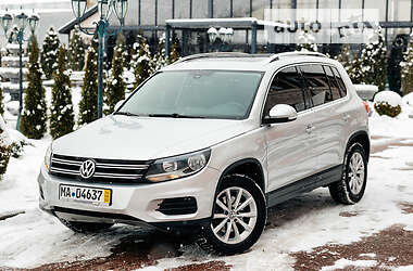 Позашляховик / Кросовер Volkswagen Tiguan 2017 в Стрию