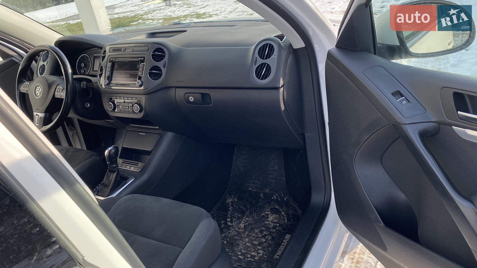2011 Volkswagen Tiguan - мініатюра 12