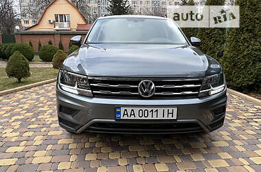 Позашляховик / Кросовер Volkswagen Tiguan 2020 в Києві