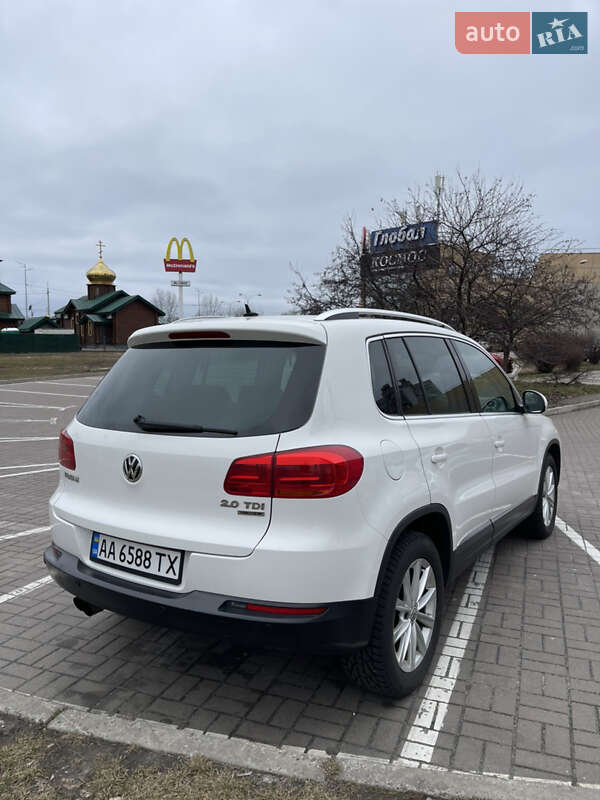 Внедорожник / Кроссовер Volkswagen Tiguan 2013 в Киеве