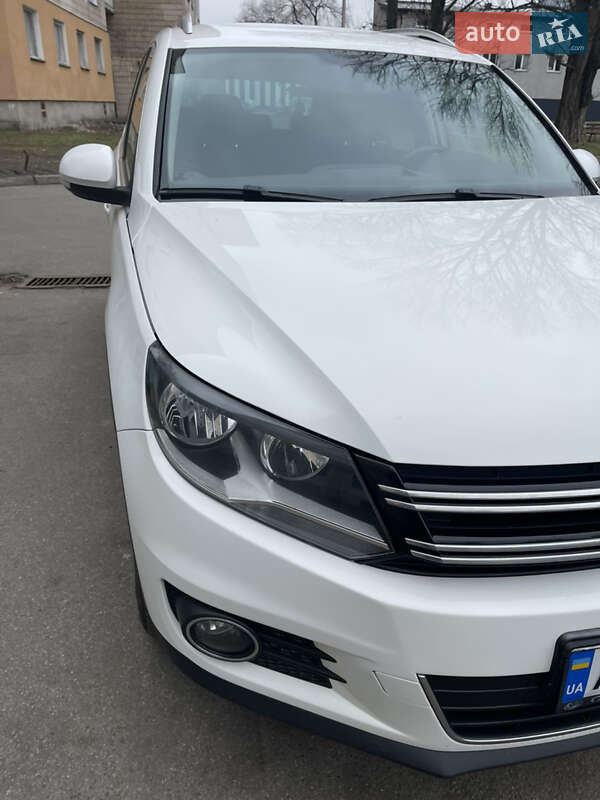 Внедорожник / Кроссовер Volkswagen Tiguan 2013 в Киеве