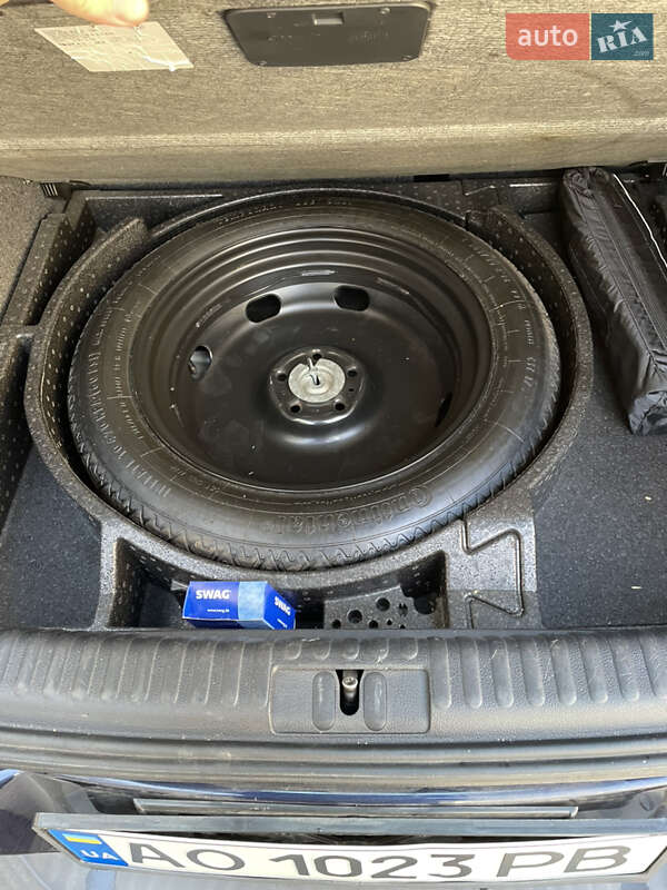 Внедорожник / Кроссовер Volkswagen Tiguan 2010 в Ужгороде