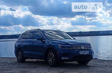 Позашляховик / Кросовер Volkswagen Tiguan 2019 в Харкові