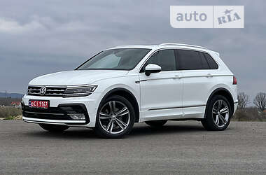 Позашляховик / Кросовер Volkswagen Tiguan 2017 в Дрогобичі