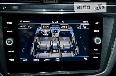 Внедорожник / Кроссовер Volkswagen Tiguan 2020 в 