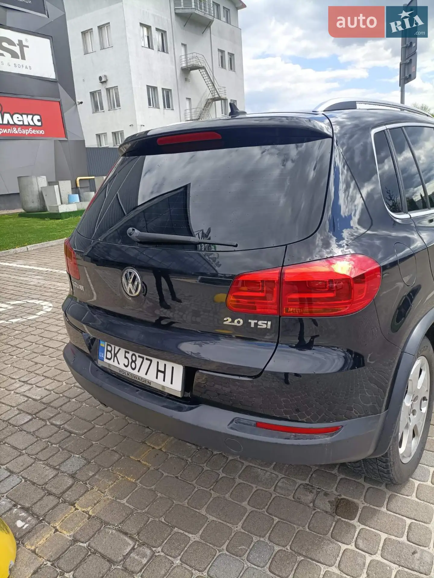 2011 Volkswagen Tiguan - мініатюра 8
