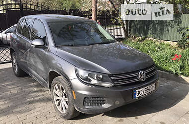 Позашляховик / Кросовер Volkswagen Tiguan 2017 в Львові