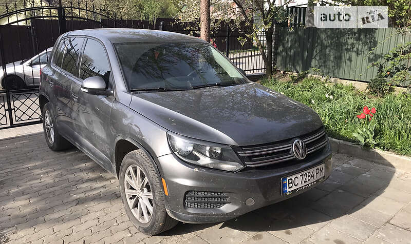 Позашляховик / Кросовер Volkswagen Tiguan 2017 в Львові