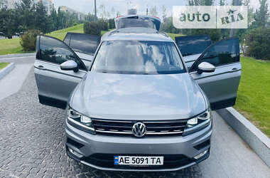 Позашляховик / Кросовер Volkswagen Tiguan 2019 в Дніпрі