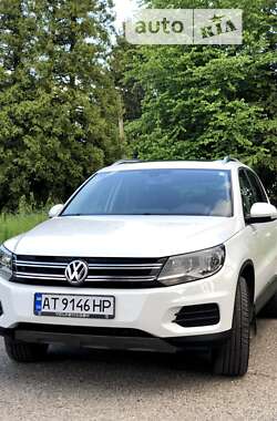 Внедорожник / Кроссовер Volkswagen Tiguan 2016 в Ивано-Франковске