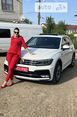 Позашляховик / Кросовер Volkswagen Tiguan 2017 в Дрогобичі
