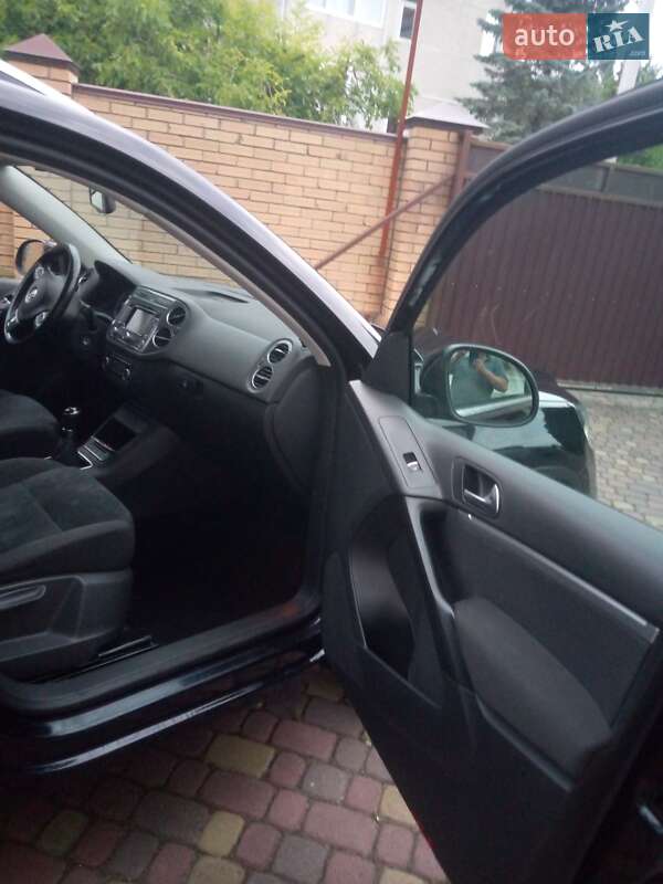 Внедорожник / Кроссовер Volkswagen Tiguan 2012 в Львове