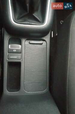 Внедорожник / Кроссовер Volkswagen Tiguan 2012 в 