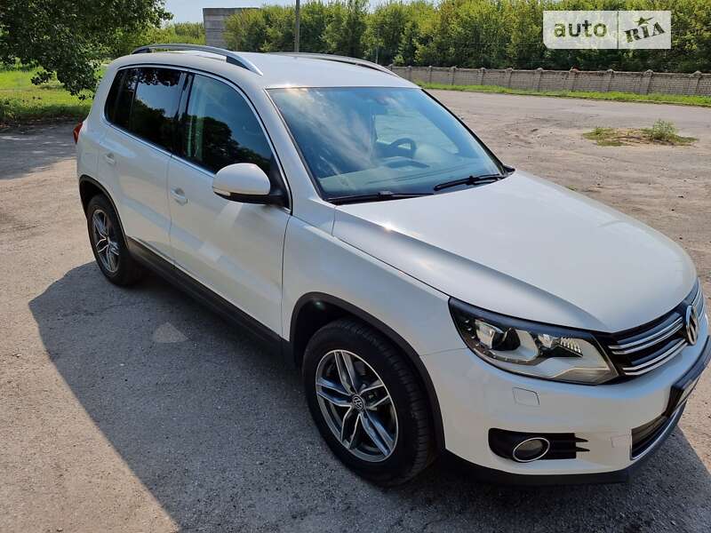Внедорожник / Кроссовер Volkswagen Tiguan 2013 в Павлограде