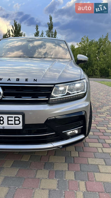 Внедорожник / Кроссовер Volkswagen Tiguan 2018 в Ровно
