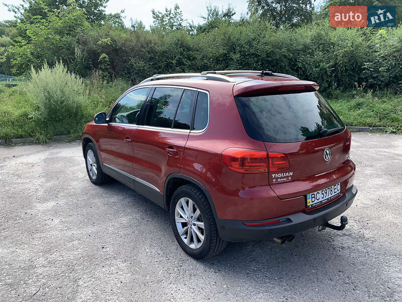 Внедорожник / Кроссовер Volkswagen Tiguan 2013 в Львове