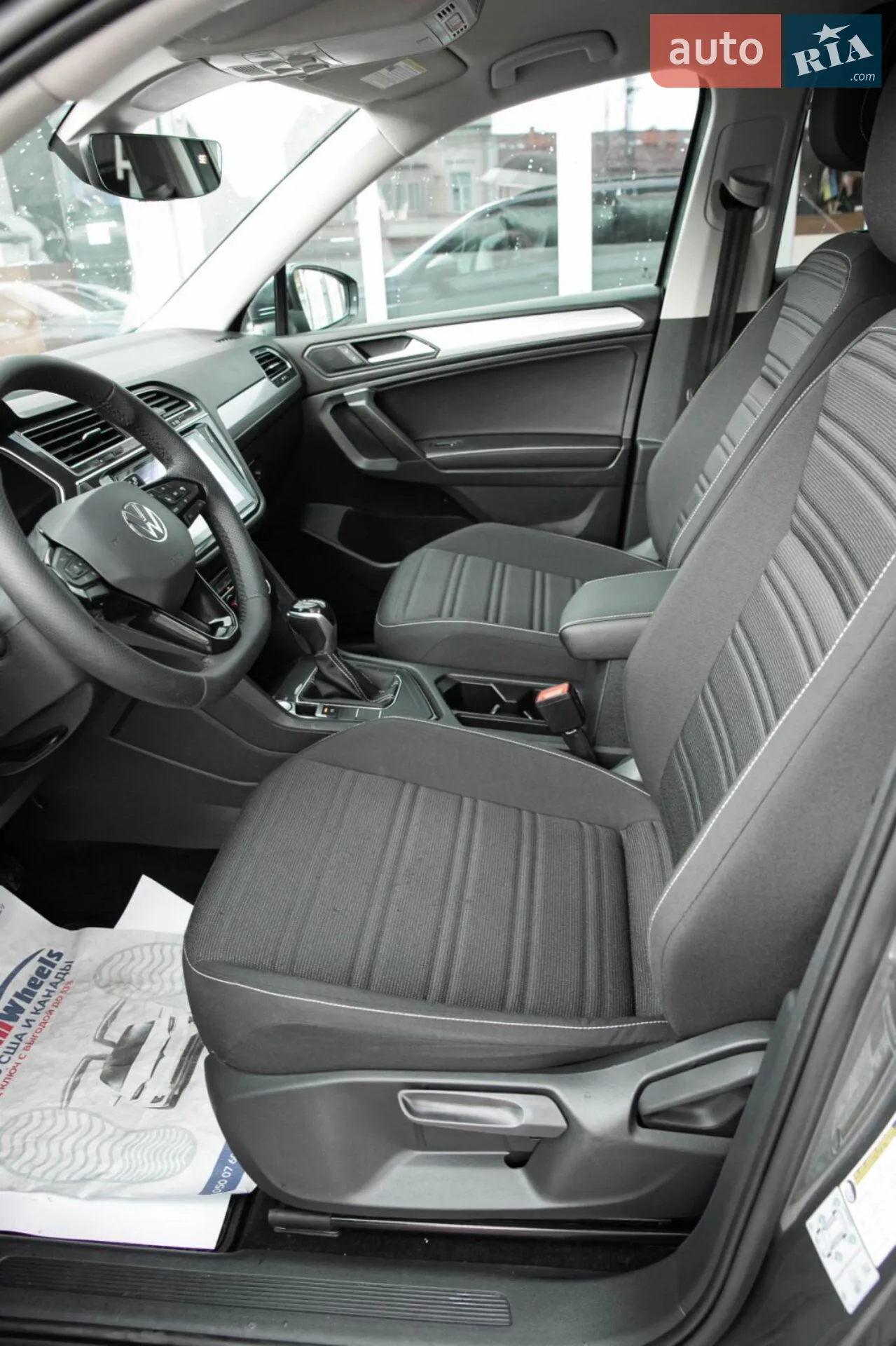 2021 Volkswagen Tiguan - мініатюра 10