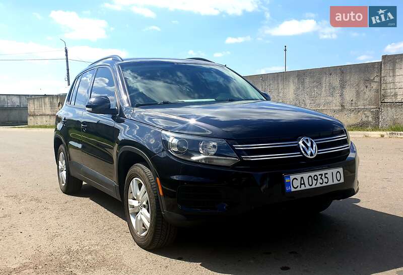 Внедорожник / Кроссовер Volkswagen Tiguan 2014 в Умани