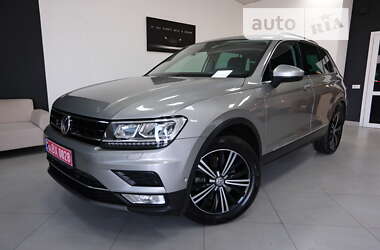 Внедорожник / Кроссовер Volkswagen Tiguan 2017 в Дрогобыче