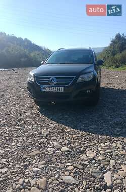 Внедорожник / Кроссовер Volkswagen Tiguan 2009 в Львове