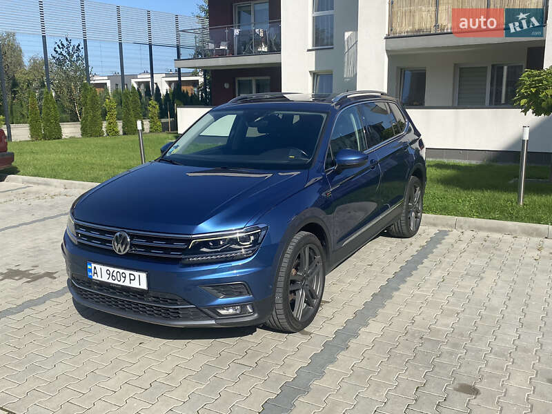 Внедорожник / Кроссовер Volkswagen Tiguan 2018 в Львове
