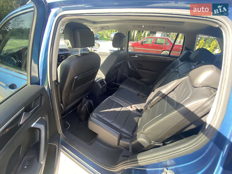 Внедорожник / Кроссовер Volkswagen Tiguan 2018 в Львове