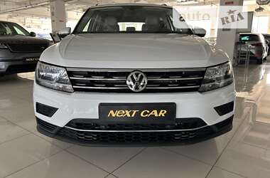 Внедорожник / Кроссовер Volkswagen Tiguan 2017 в Киеве