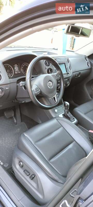 Внедорожник / Кроссовер Volkswagen Tiguan 2015 в Черкассах