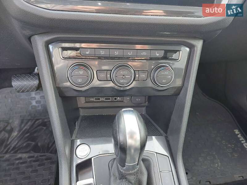 Позашляховик / Кросовер Volkswagen Tiguan 2017 в Тернополі
