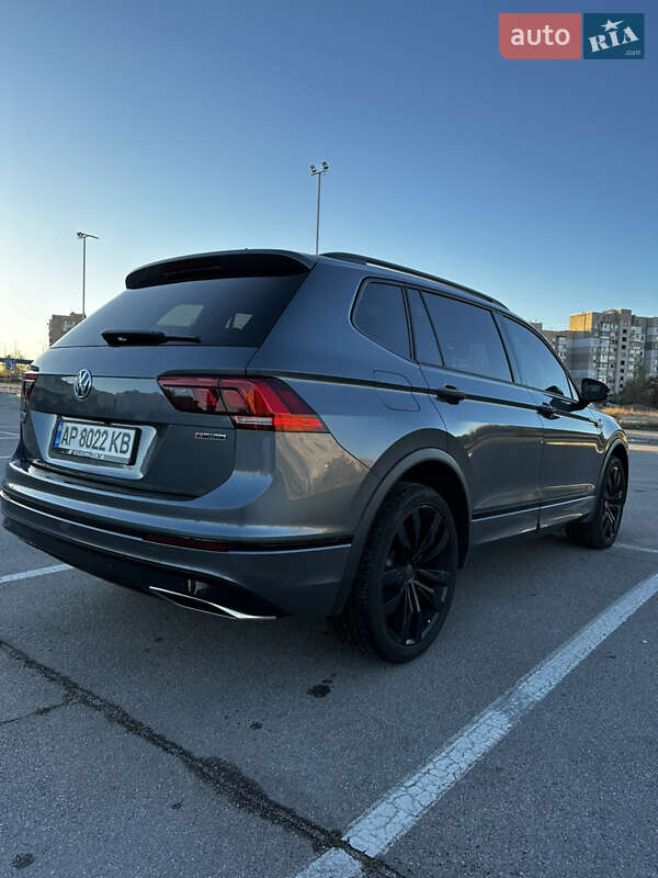 Внедорожник / Кроссовер Volkswagen Tiguan 2020 в Запорожье