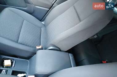Позашляховик / Кросовер Volkswagen Tiguan 2013 в 