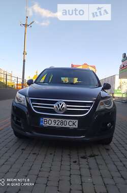 Позашляховик / Кросовер Volkswagen Tiguan 2011 в Тернополі