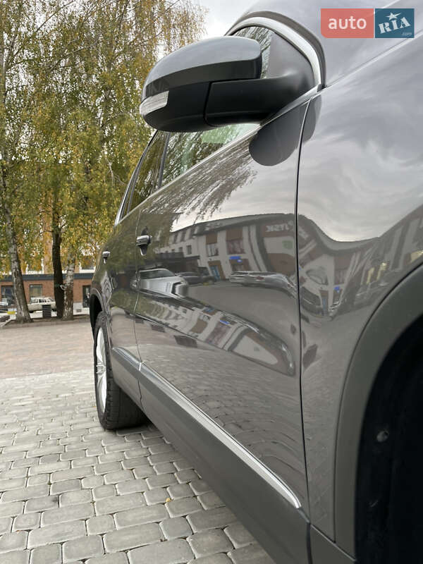 Внедорожник / Кроссовер Volkswagen Tiguan 2014 в Коломые