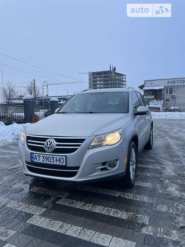 Позашляховик / Кросовер Volkswagen Tiguan 2009 в Львові