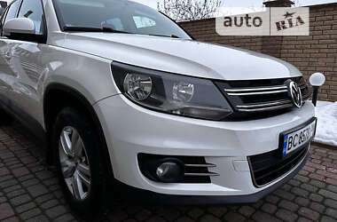 Внедорожник / Кроссовер Volkswagen Tiguan 2012 в Бродах