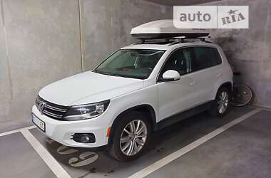 Внедорожник / Кроссовер Volkswagen Tiguan 2014 в Полтаве